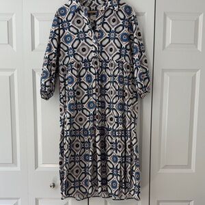 Anthropologie Maeve Blue and White Floral Bettina dress size petite medium